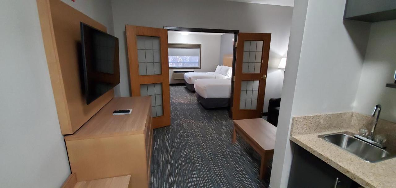 วินเกท บาย วินด์แฮม เลทบริดจ์ Hotel ภายนอก รูปภาพ